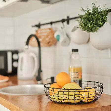 Grzybowska 16/22 By Homeprime Warsaw