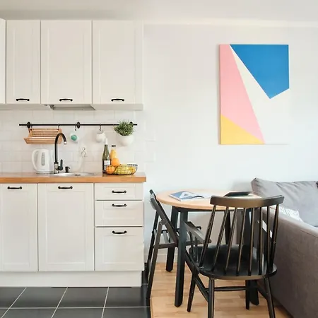 Grzybowska 16/22 By Homeprime Apartament *